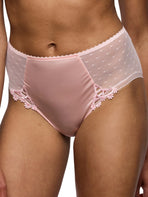 Noova Full Brief