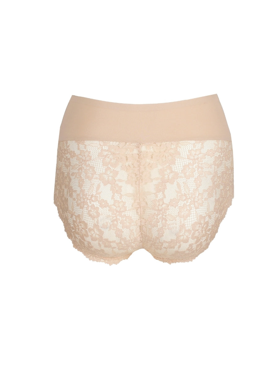 Soft Studio Smoothing Full Brief