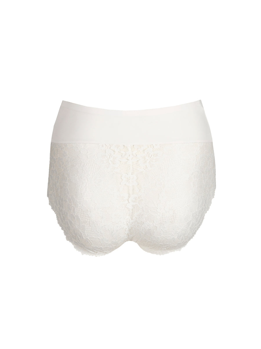 Soft Studio Smoothing Full Brief