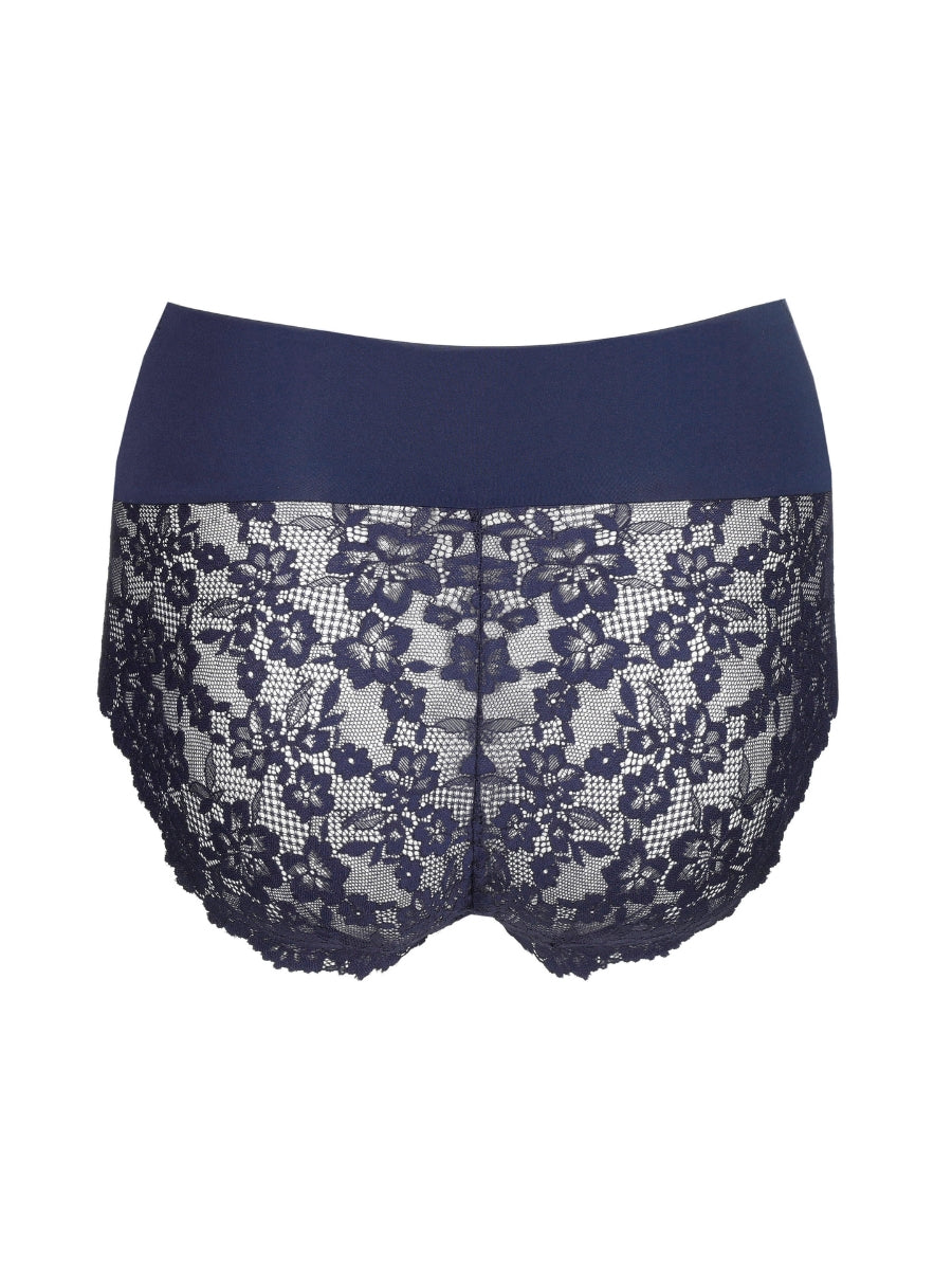 Soft Studio Smoothing Full Brief