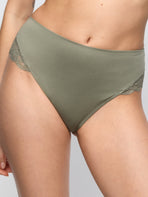 Soft Studio Smoothing Thong
