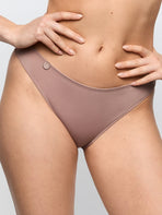 Tom Rio Brief