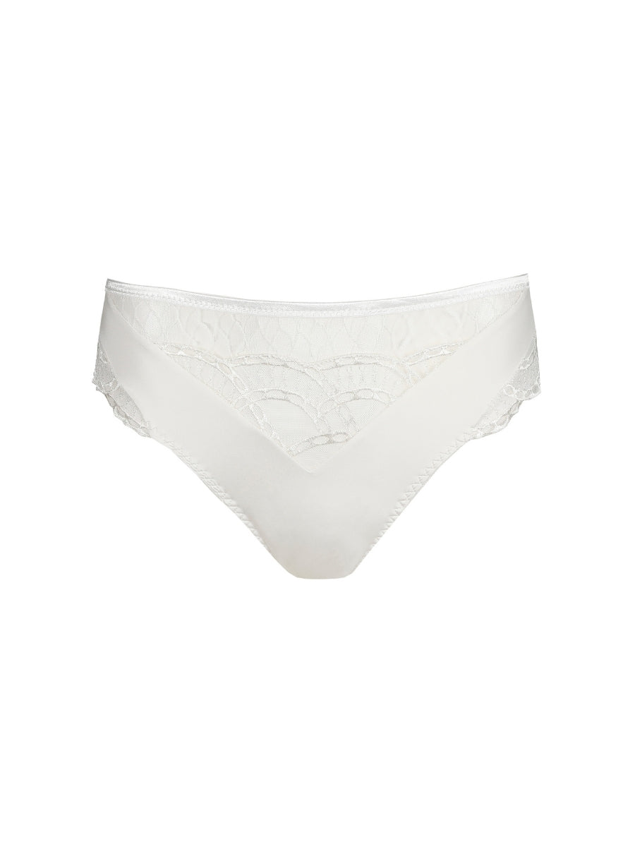 Naica Rio Brief