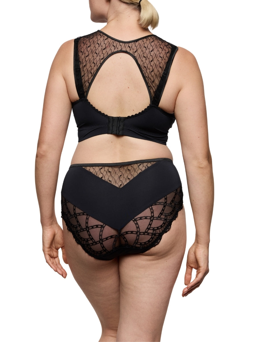 Naica Full Brief