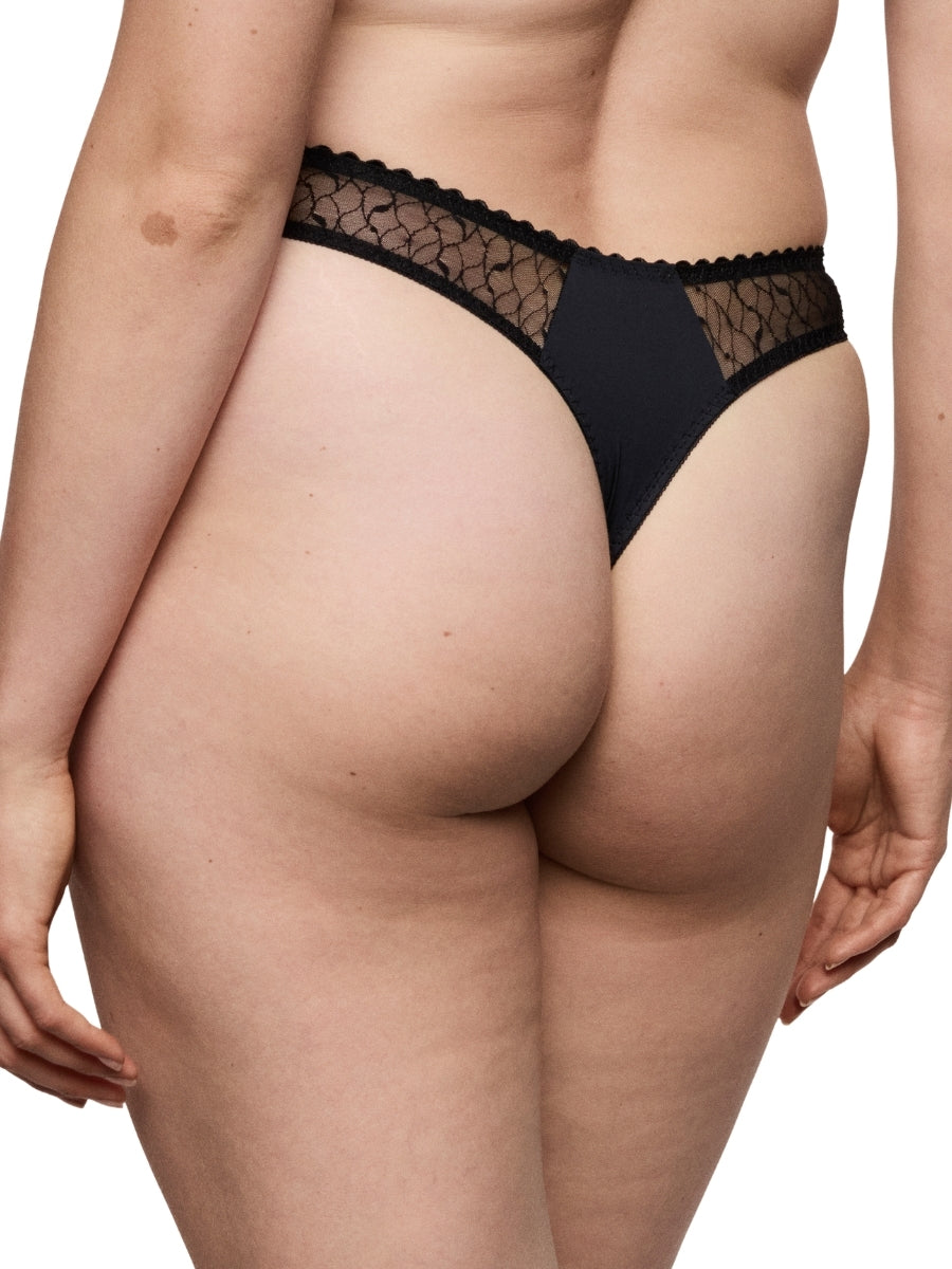 Naica Thong