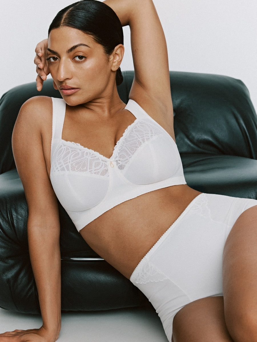 Salerno Wireless Full Cup Bra - Natural