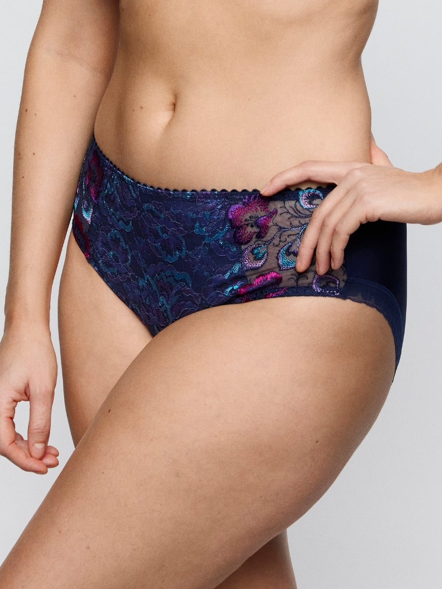 San Angel Full Brief