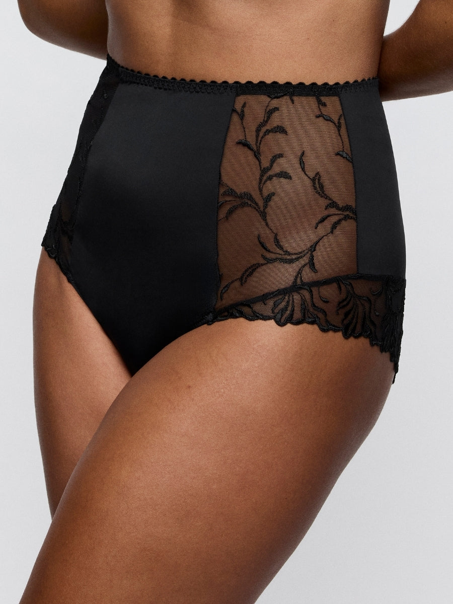 Solisse Special Brief