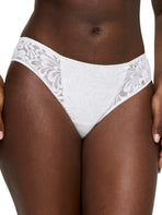 Rupi Rio Brief