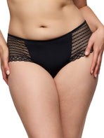 Twist Side Hotpant