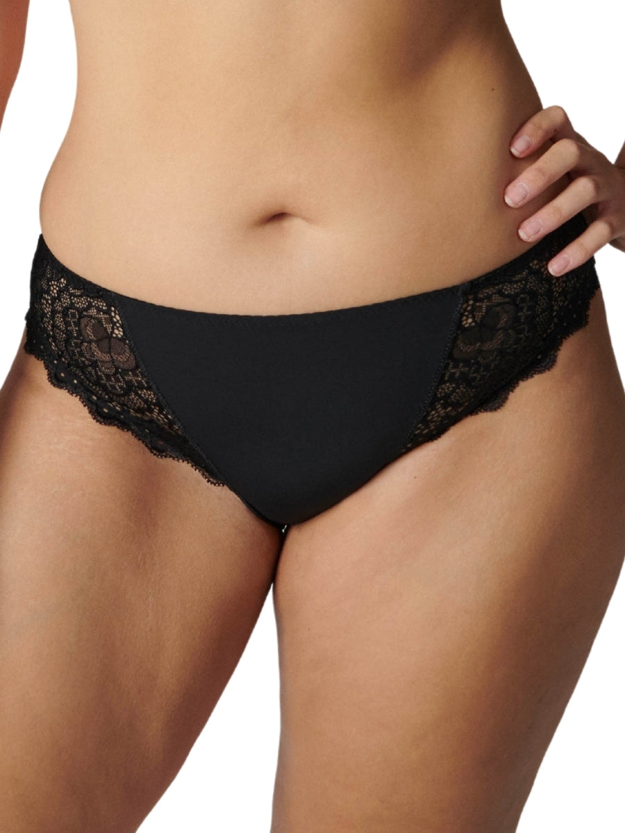 Caresse Brief