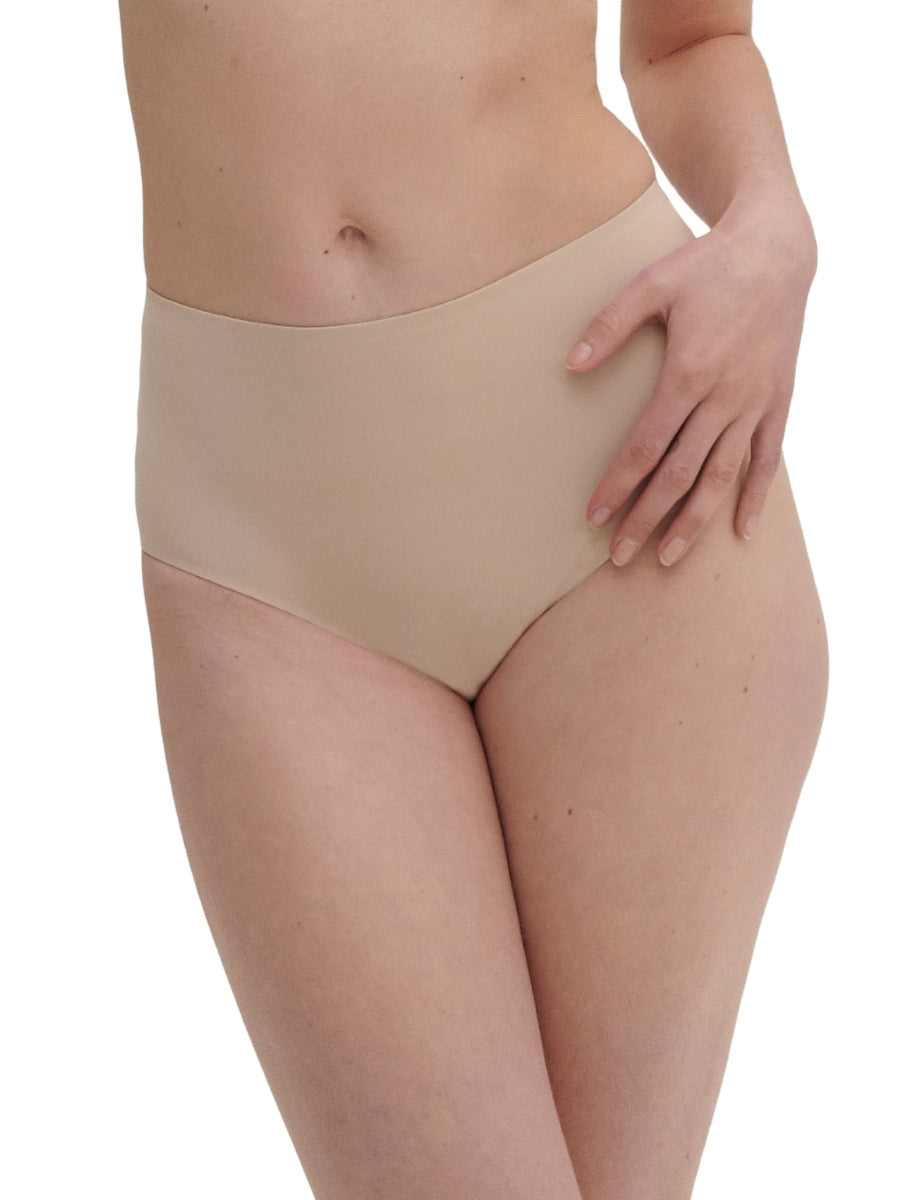 Essentiel Control Brief