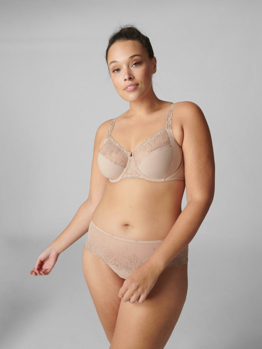 Délice Full Cup Support Bra - Nude