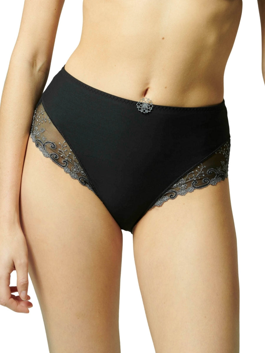 Délice Deep Brief