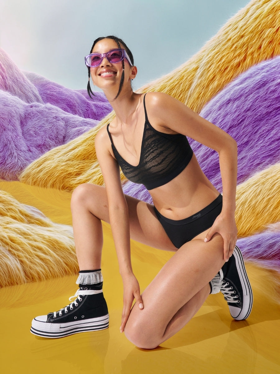 FREE Evolve Lace Push Up Bralette - Black