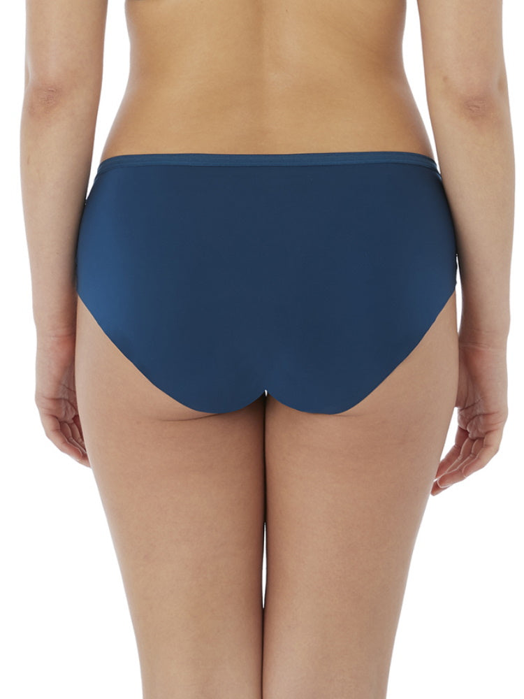 Freya Starlight Short