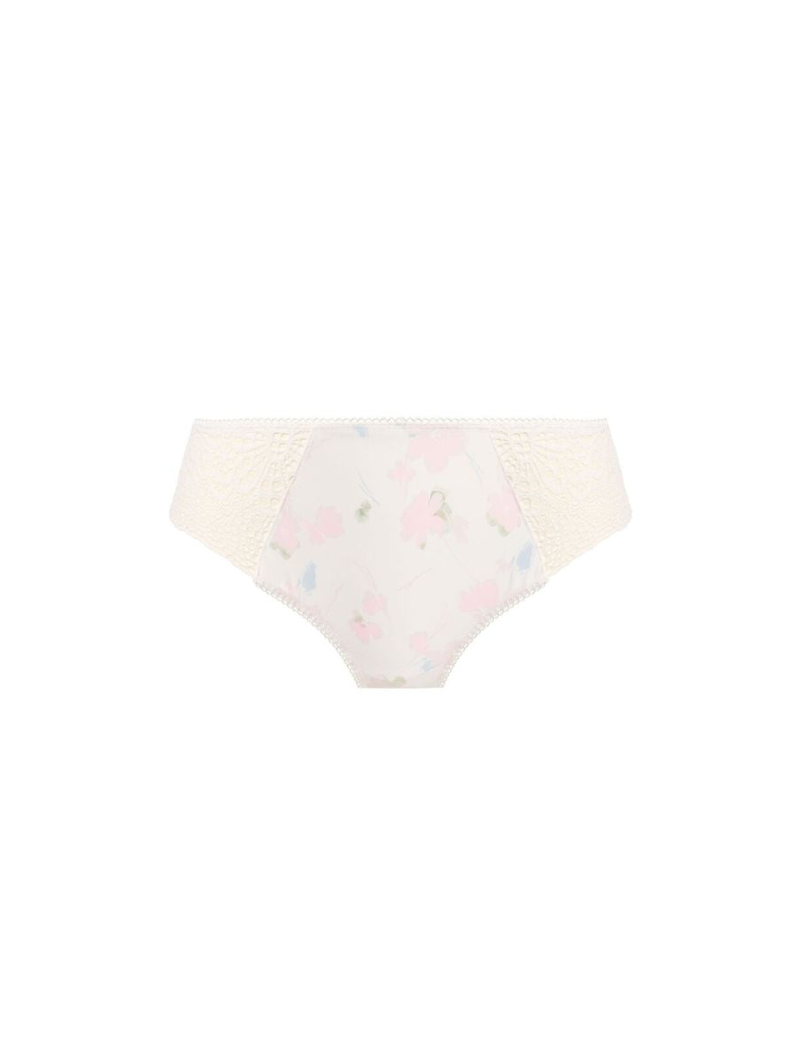 freya daydreaming briefs