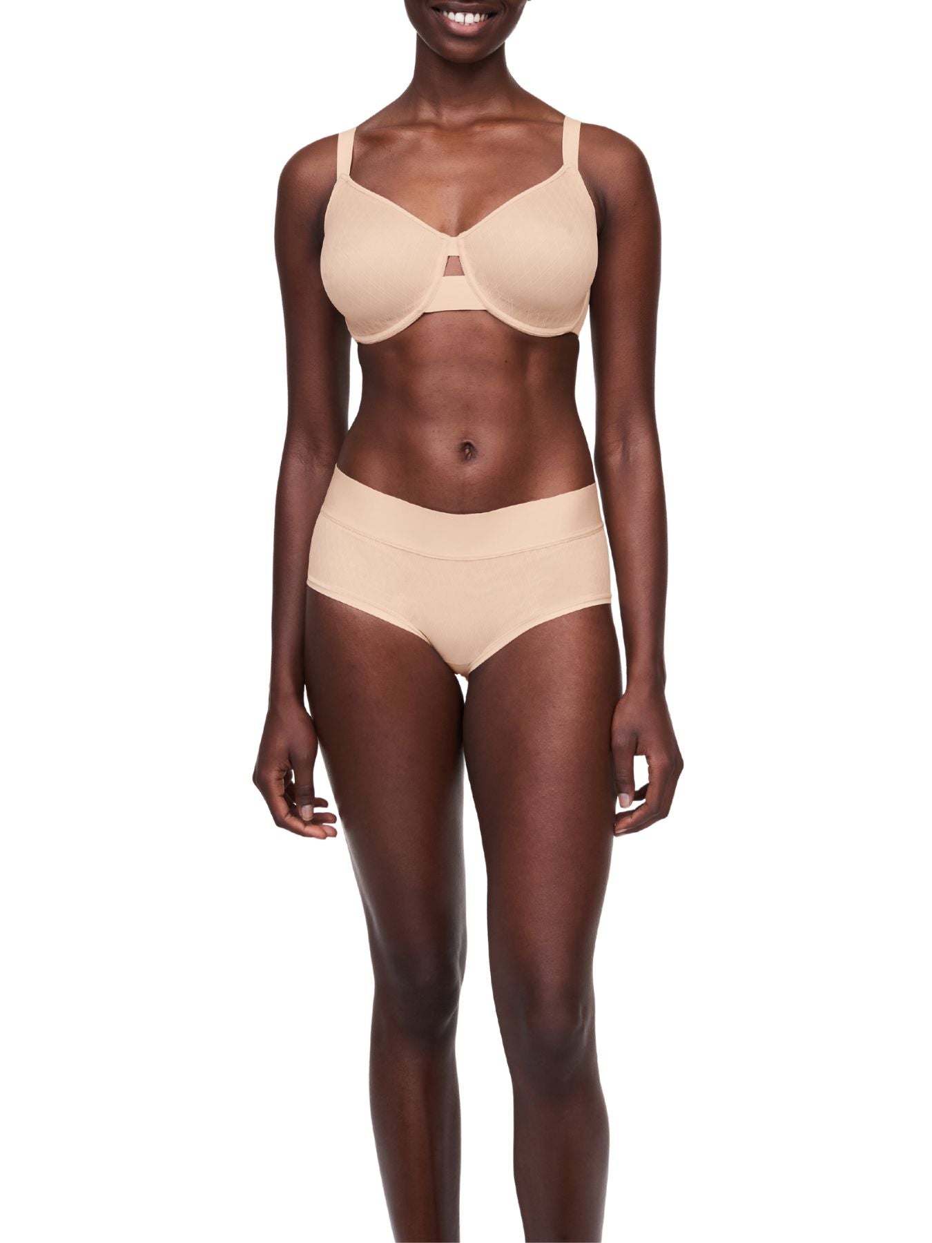 chantelle smooth lines very covering moulded bra golden beige