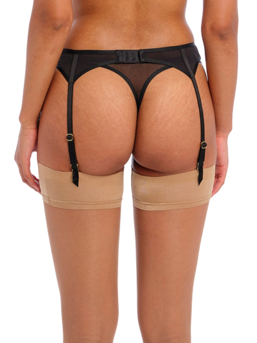 freya show off suspender