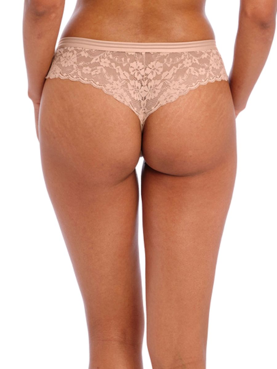 freya offbeat brazilian