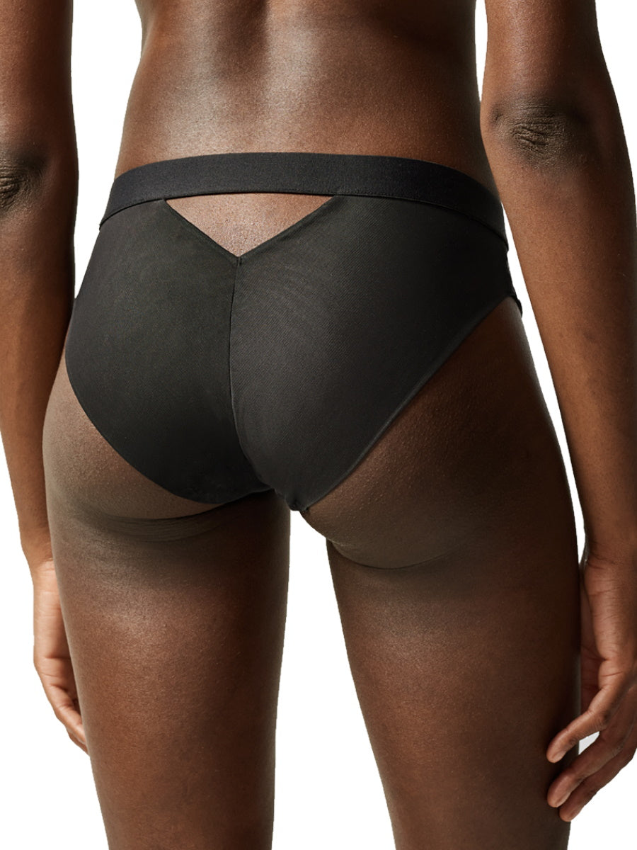 black mid rise brief