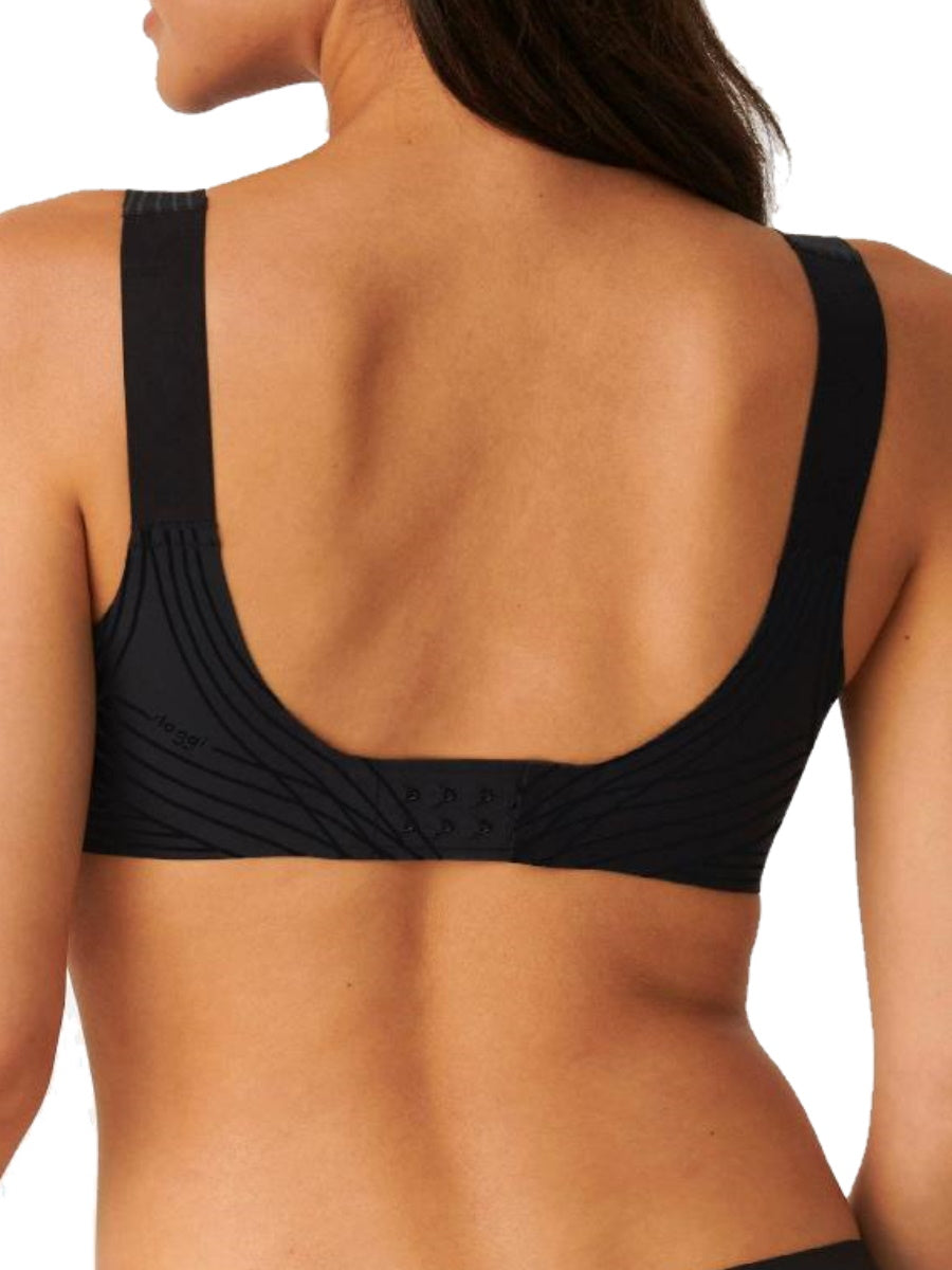 ZERO Feel Moulded Bralette - Black