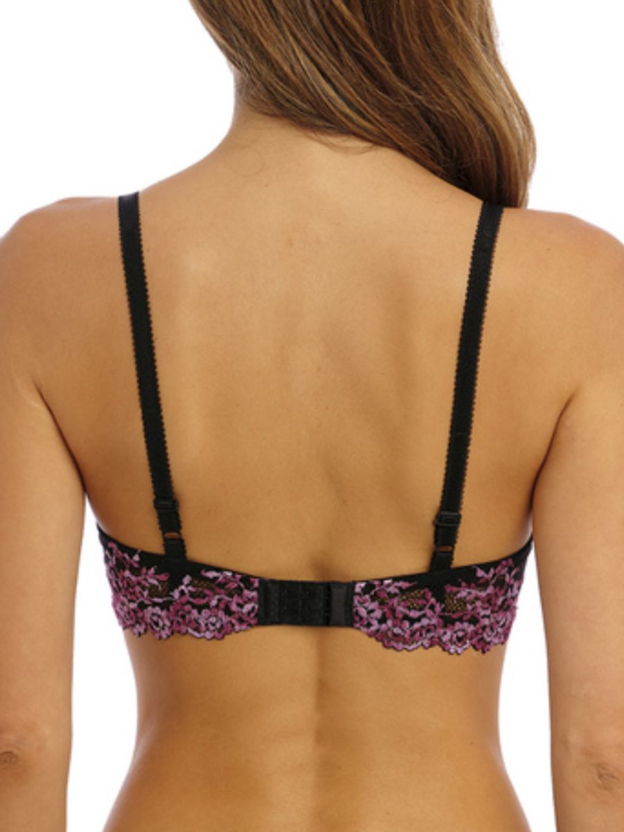 wacoal embrace lace contour bra