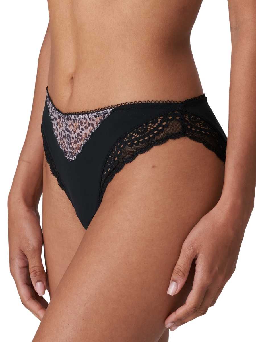 Marie Jo Coely Brief