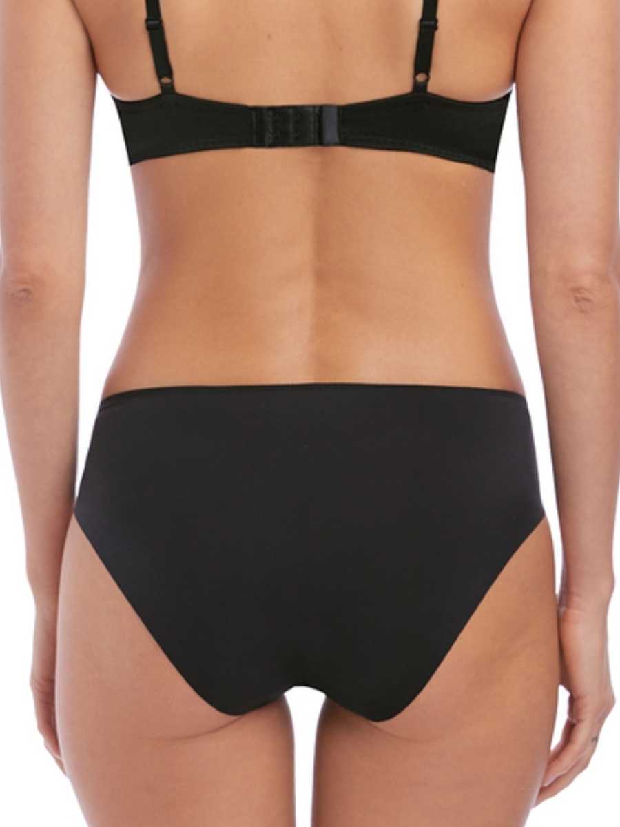 Eglantine Brief